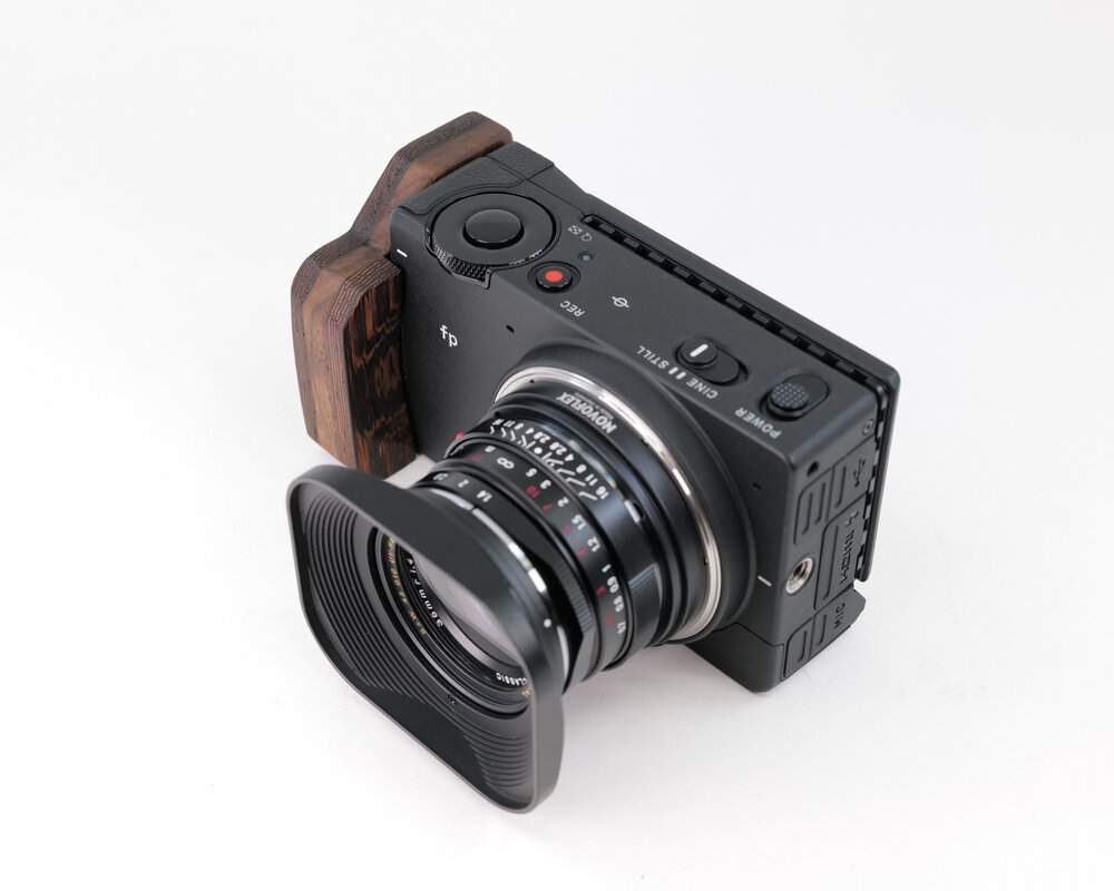 3 เรื่องควรทราบเกี่ยวกับกล้องถ่ายรูป SIGMA FP ใครที่เป็นมือใหม่ก็สามารถถ่ายวิดีโอและรูปภาพได้แบบมืออาชีพ