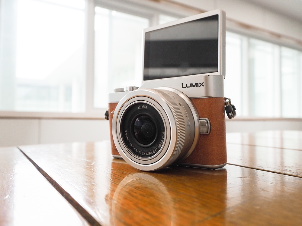 กล้อง Panasonic Lumix GF10 Kit 12-32 mm
